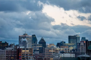 Montréal veut faciliter la conversion de bureaux en logements